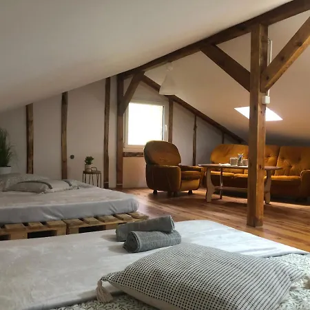 48 Letniskowy Holiday home *